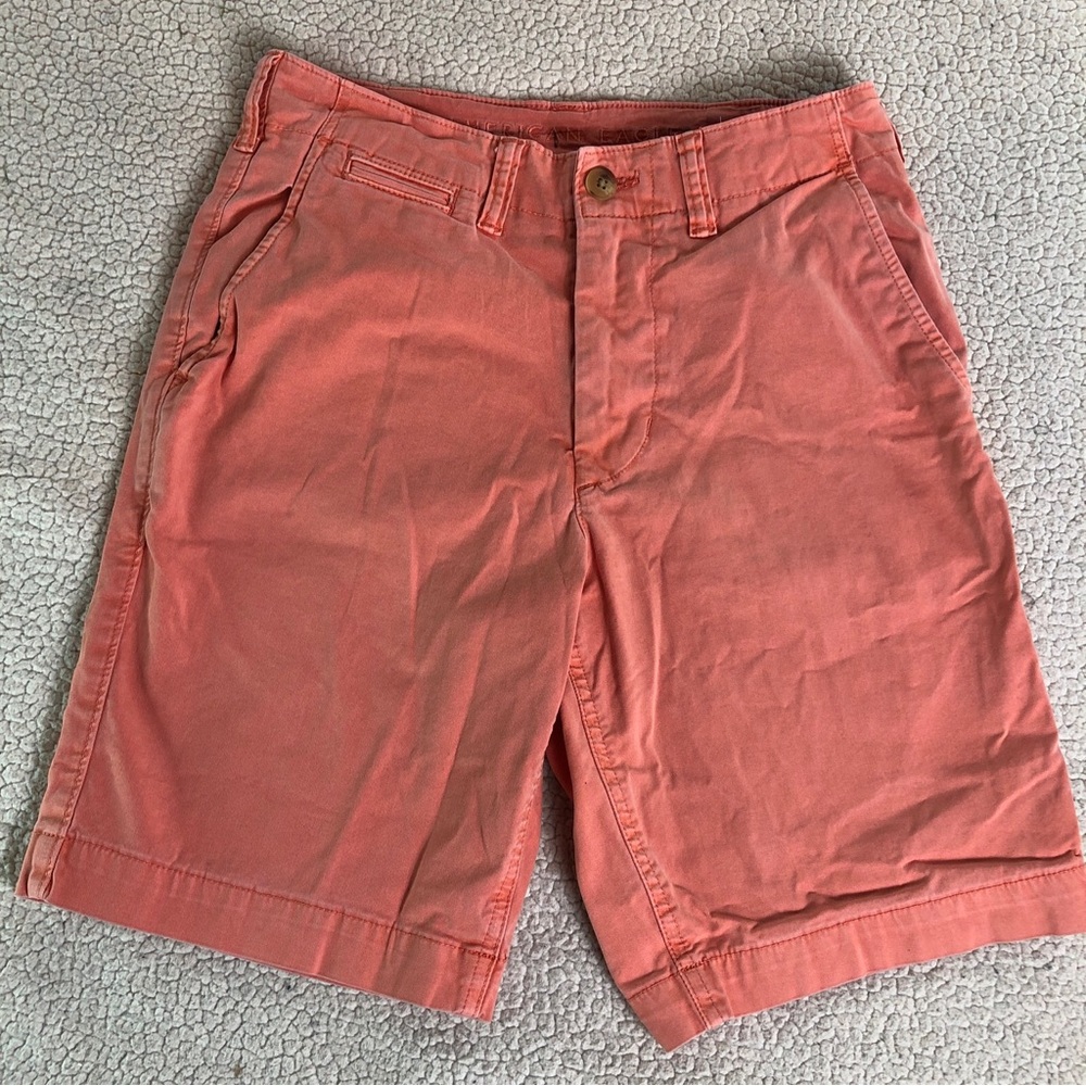 American Eagle Women Next Level Flex Classic Chino Shorts Salmon Size 28 Stretch